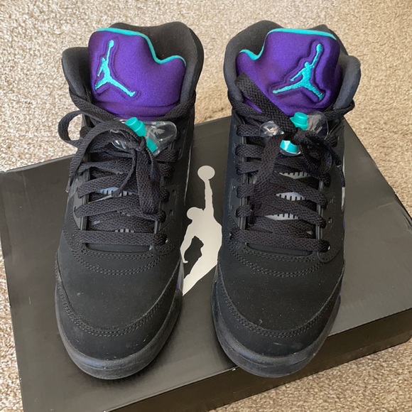 Air Jordan Retro 5 Black Grape - Picture 2 of 10